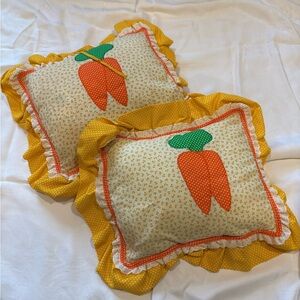 Yellow and Orange Carrot Design Kids Pillow Set